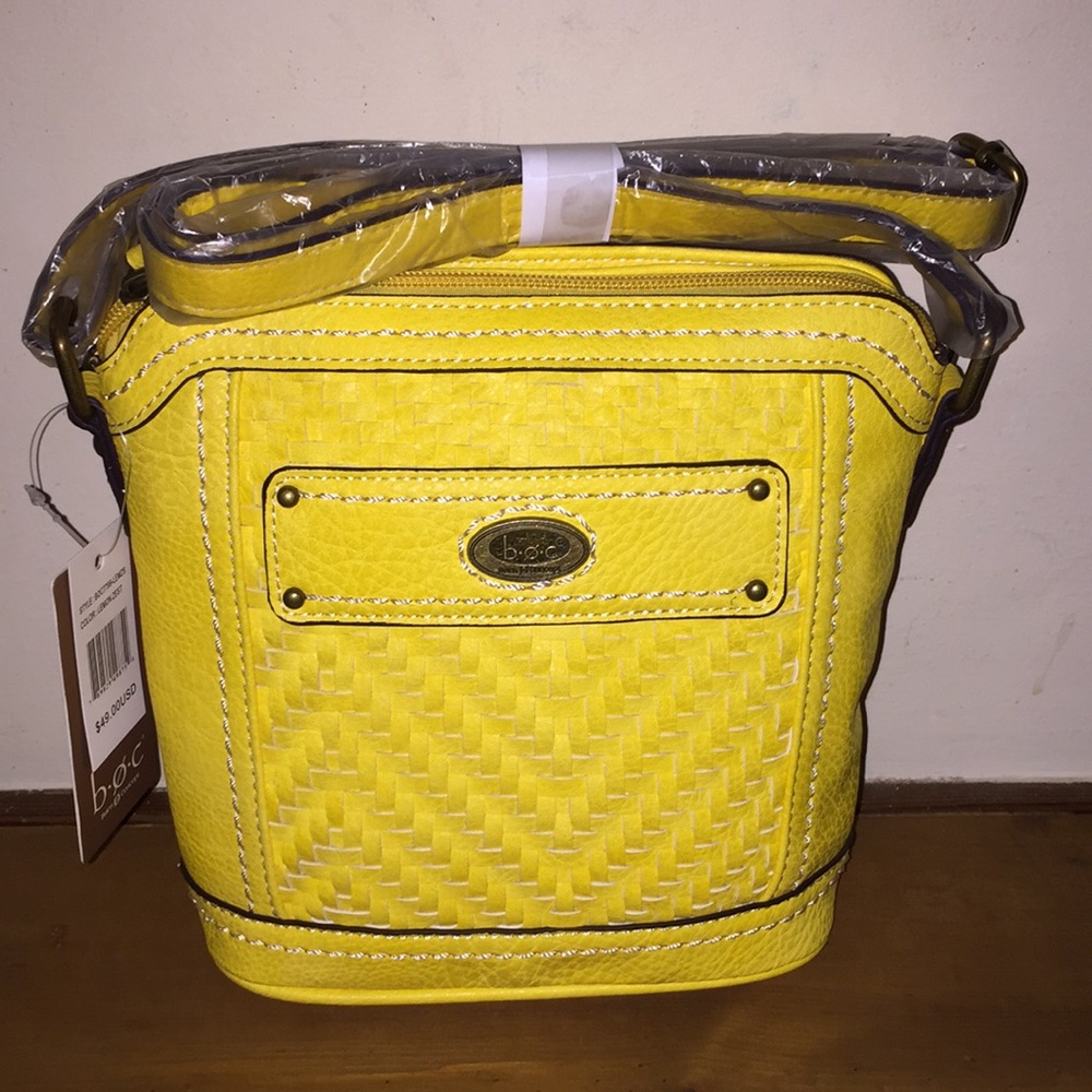 BNWT  B.O.C  CROSSBODY PURSE